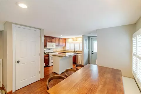 Dining - 1219 Mound Dr, Atchison, KS 66002 photo 1 of 1