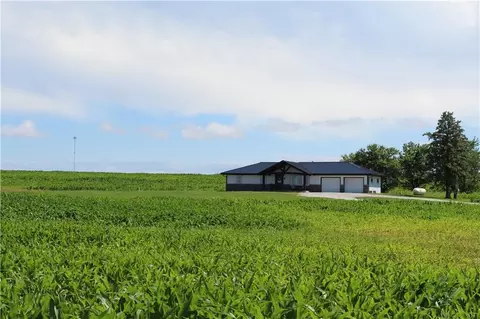 Exterior - 6890 SE Rogers Rd, Cameron, MO 64429 photo 19 of 22