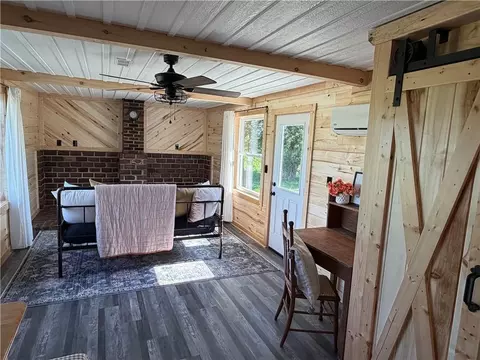 Living - 6890 SE Rogers Rd, Cameron, MO 64429 photo 4 of 5