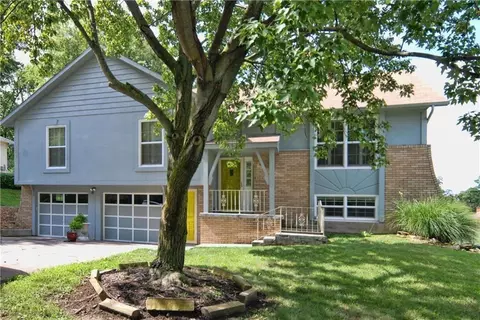 2726 N 86th Ter, Kansas City, KS 66109