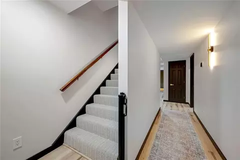 Entry Way - 13112 Smart Rd, Lees Summit, MO 64086 photo 5 of 7