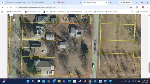 710 S Washington St, Nevada, MO 64772 photo 7