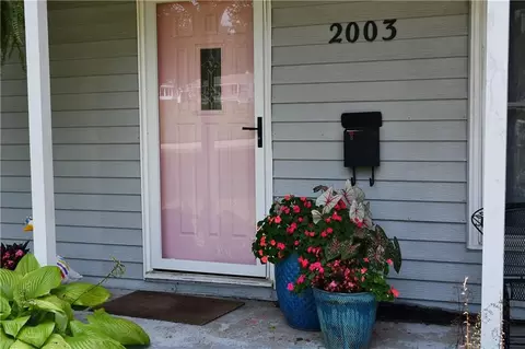 Exterior - 2003 NE 60th Ter, Gladstone, MO 64118 photo 4 of 12