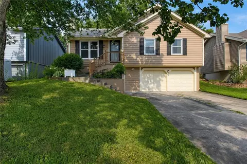 11216 N Donnelly Ave, Kansas City, MO 64157