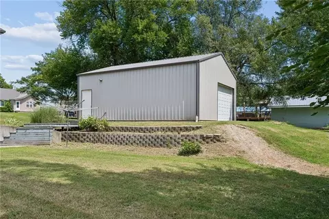 Exterior - 108 E Bates St, Drexel, MO 64742 photo 6 of 6