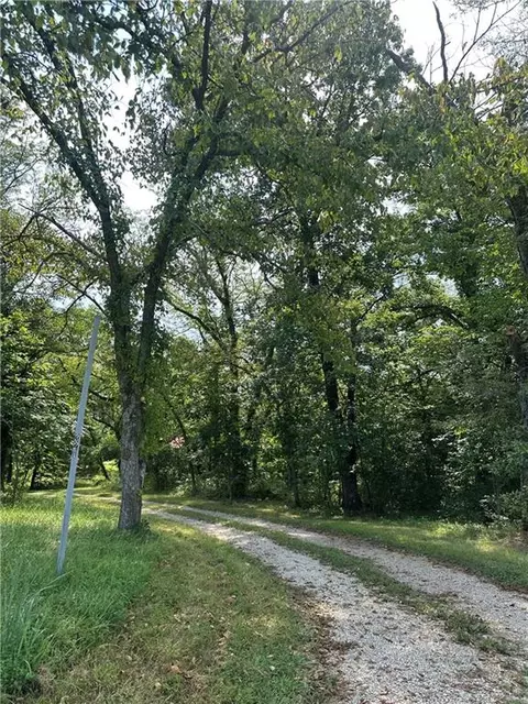 Other - 321 NW 1071st Rd, Centerview, MO 64019 photo 7 of 27