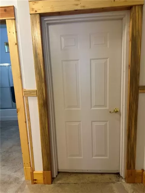 Entry Way - 321 NW 1071st Rd, Centerview, MO 64019 photo 5 of 5
