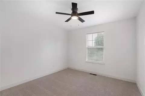 Bedroom - 1005 SE Bridgehampton Way, Lees Summit, MO 64081 photo 4 of 10