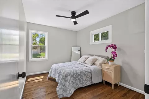 Bedroom - 3016 Porter Rd, Independence, MO 64055 photo 1 of 3