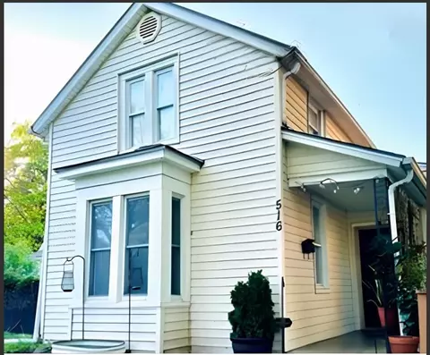 516 Linn St, Leavenworth, KS 66048