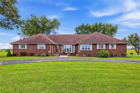 34301 E State Route 2 Hwy, Harrisonville, MO 64701