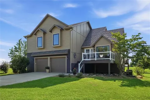 27520 Normandy Rd, Louisburg, KS 66053