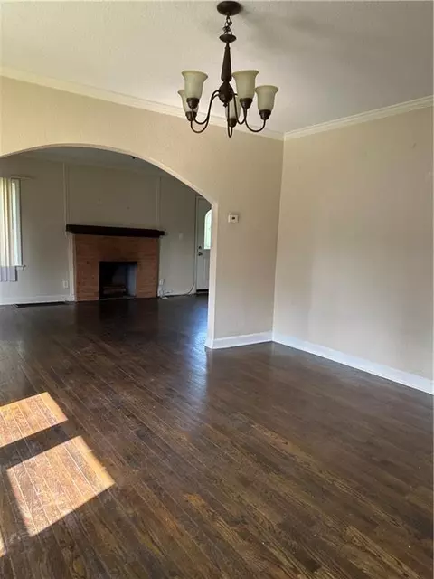 Living - 1701 E Mechanic Ave, Independence, MO 64050 photo 3 of 3