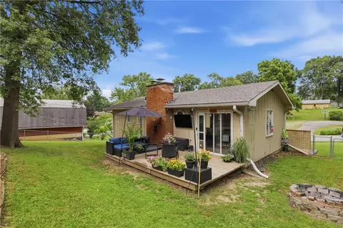 Exterior - 17705 E 28th St, Independence, MO 64057 photo 3 of 3