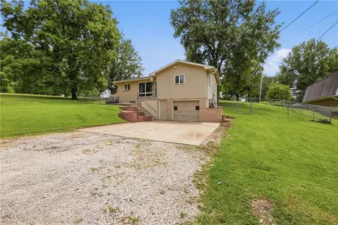 Exterior - 17705 E 28th St, Independence, MO 64057 photo 1 of 3
