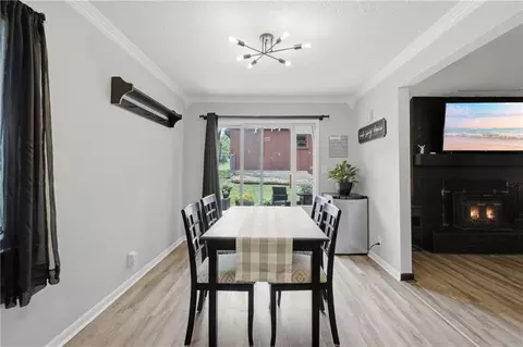 Dining - 17705 E 28th St, Independence, MO 64057 photo 1 of 1