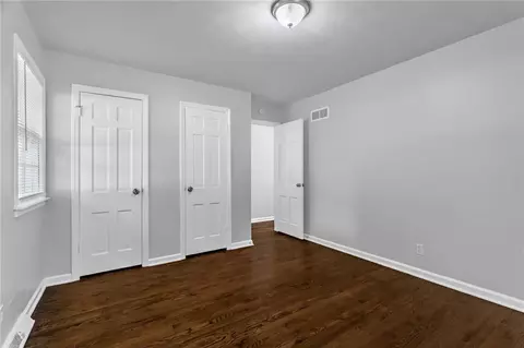 Bedroom - 18700 E 30th Ter, Independence, MO 64057 photo 4 of 6