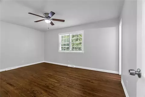Bedroom - 18700 E 30th Ter, Independence, MO 64057 photo 5 of 6