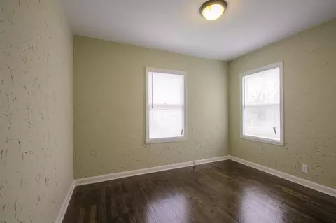 Bedroom - 1340 S Main St, Independence, MO 64055 photo 3 of 6
