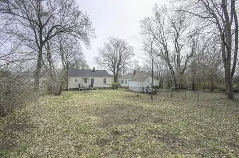 Exterior - 1340 S Main St, Independence, MO 64055 photo 3 of 4