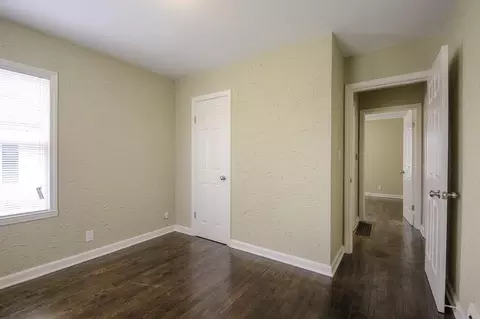 Bedroom - 1340 S Main St, Independence, MO 64055 photo 4 of 6