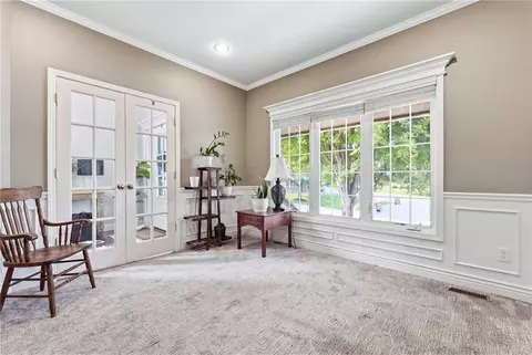 Entry Way - 932 Elder Ct, Raymore, MO 64083 photo 3 of 7