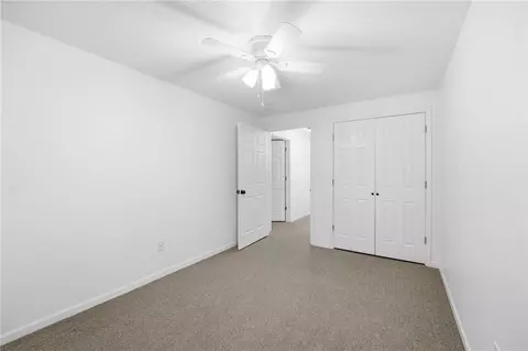 Bedroom - 2002 S Hummel Dr, Independence, MO 64055 photo 2 of 5