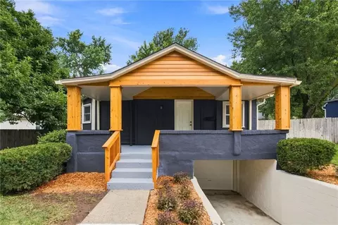 4734 Mission Rd, Roeland Park, KS 66205