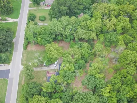 View/Area - 20118 E Truman Rd, Independence, MO 64056 photo 3 of 6