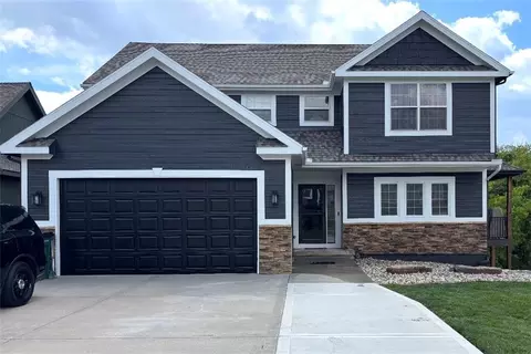 15825 NW Morgan St, Platte City, MO 64079
