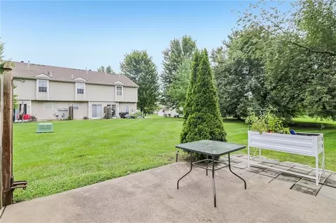 Exterior - 1347 SE Broadway Cir, Lees Summit, MO 64081 photo 7 of 7