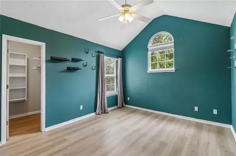 Bedroom - 1347 SE Broadway Cir, Lees Summit, MO 64081 photo 5 of 6