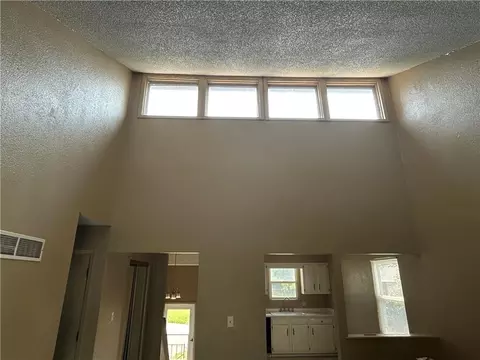 Living - 4108 4110 Crackerneck Rd, Independence, MO 64055 photo 2 of 12