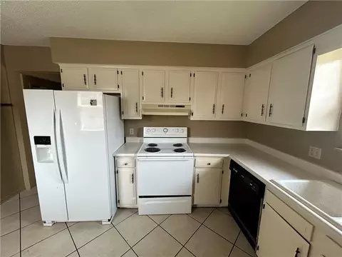 Kitchen - 4108 4110 Crackerneck Rd, Independence, MO 64055 photo 1 of 6
