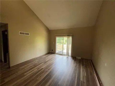 Living - 4108 4110 Crackerneck Rd, Independence, MO 64055 photo 7 of 12