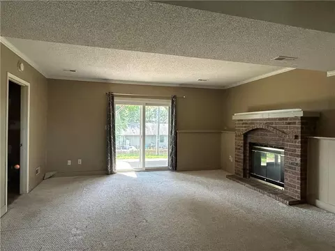 Living - 17405 E 41st Ter, Independence, MO 64055 photo 3 of 5