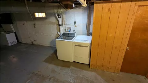 Other - 503 Kickapoo St, Hiawatha, KS 66434 photo 8 of 12
