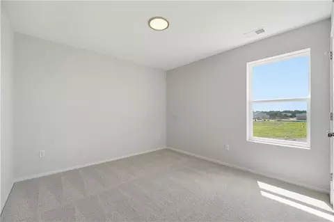 Bedroom - 1328 SE Windbreak Dr, Lees Summit, MO 64081 photo 6 of 8