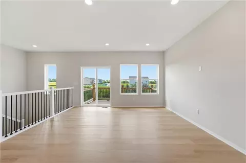 Living - 1217 SE Windbreak St, Lees Summit, MO 64081 photo 3 of 4
