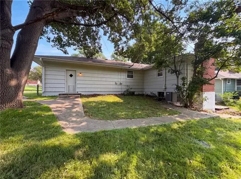 Exterior - 10405 E 80th St, Kansas City, MO 64138 photo 6 of 6