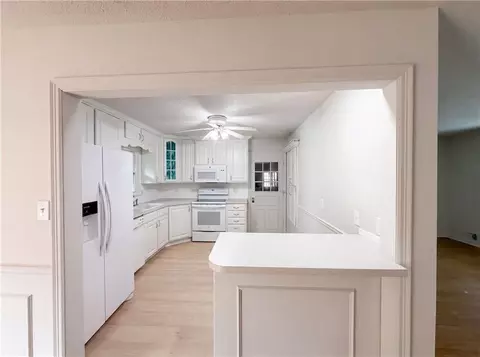Kitchen - 10405 E 80th St, Kansas City, MO 64138 photo 2 of 2
