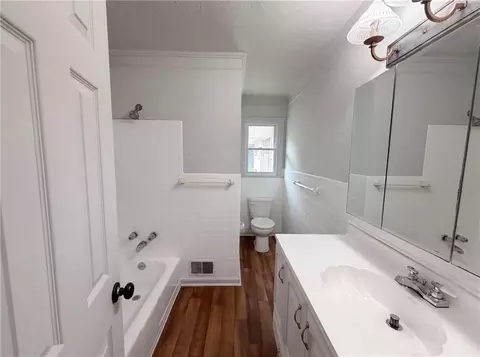 Bath - 10405 E 80th St, Kansas City, MO 64138 photo 2 of 3