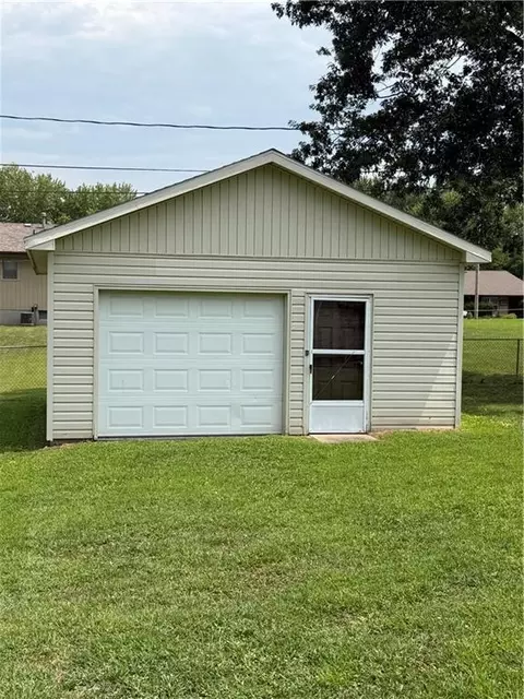 Other - 1605 S Pine St, Holden, MO 64040 photo 4 of 8