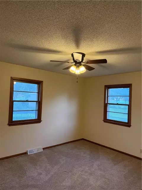 Bedroom - 1605 S Pine St, Holden, MO 64040 photo 1 of 3