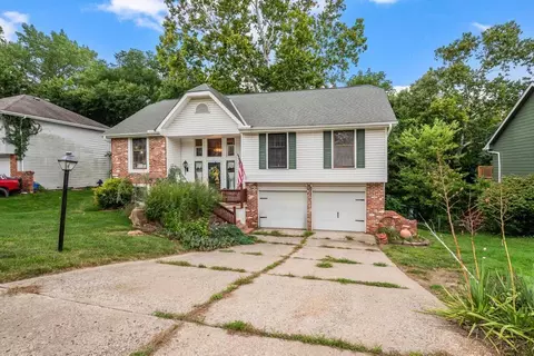 8016 N Garfield Ave, Kansas City, MO 64118