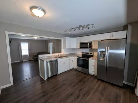 Kitchen - 9135 Richards Dr, Raytown, MO 64133 photo 1 of 2
