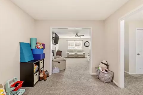 Entry Way - 1526 Maple St, Eudora, KS 66025 photo 2 of 2