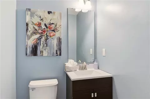 Bath - 1526 Maple St, Eudora, KS 66025 photo 1 of 4