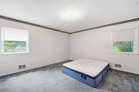Bedroom - 4332 S Dover Ave, Independence, MO 64055 photo 1 of 8