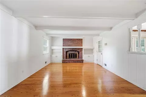 Living - 4332 S Dover Ave, Independence, MO 64055 photo 3 of 7